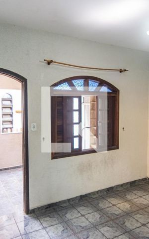 Casa à venda com 190m², 5 quartos e 2 vagas