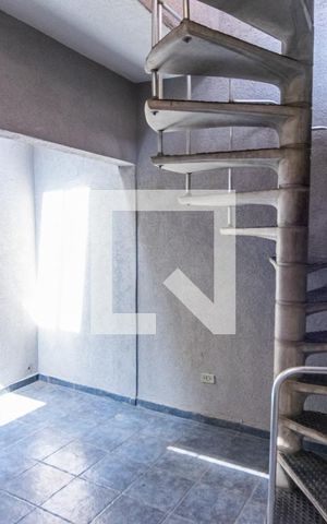 Casa à venda com 190m², 5 quartos e 2 vagas