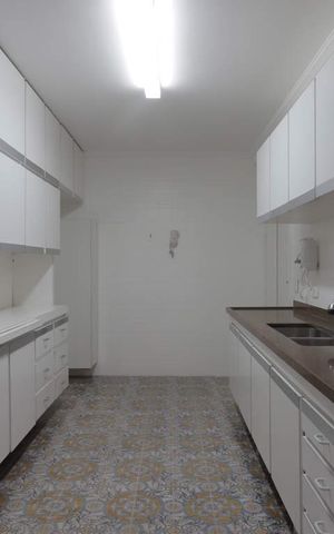 Apartamento para alugar com 240m², 3 quartos e 2 vagas