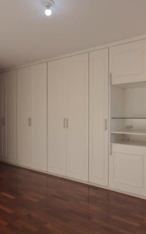 Apartamento para alugar com 240m², 3 quartos e 2 vagas