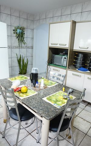 Casa de condomínio para alugar com 185m², 3 quartos e 4 vagas Casa de condomínio para alugar com 185m², 3 quartos e 4 vagasCozinha