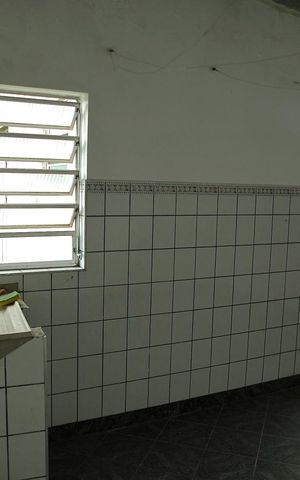 Casa à venda com 110m², 2 quartos e 1 vagaÁrea de Serviço
