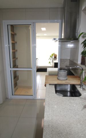 Apartamento à venda com 120m², 3 quartos e 2 vagasSala / Cozinha