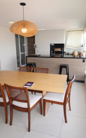 Apartamento à venda com 120m², 3 quartos e 2 vagasSala / Cozinha - Varanda