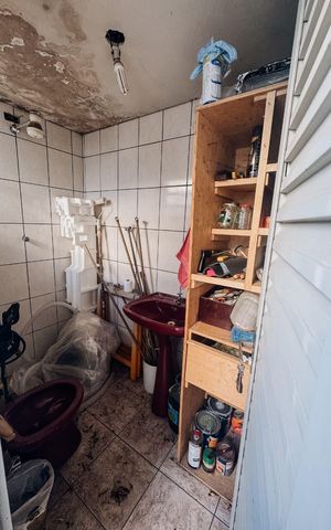 Casa à venda com 220m², 5 quartos e 4 vagas