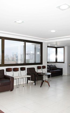 Apartamento para alugar com 80m², 3 quartos e 1 vagaÁrea Comum - Salão de Festas