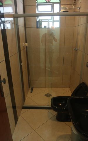 Casa à venda com 300m², 3 quartos e 2 vagasBanheiro