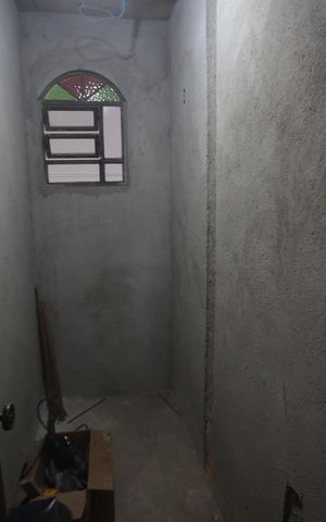 Casa à venda com 300m², 3 quartos e 2 vagasSuite