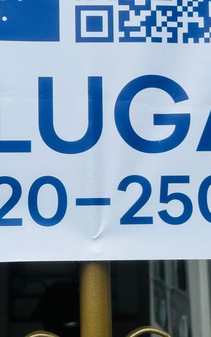 Casa à venda com 300m², 3 quartos e 2 vagas