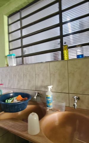 Casa à venda com 400m², 6 quartos e 3 vagas Casa à venda com 400m², 6 quartos e 3 vagasÁrea de Serviço