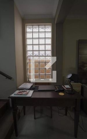 Casa à venda com 235m², 4 quartos e 2 vagas