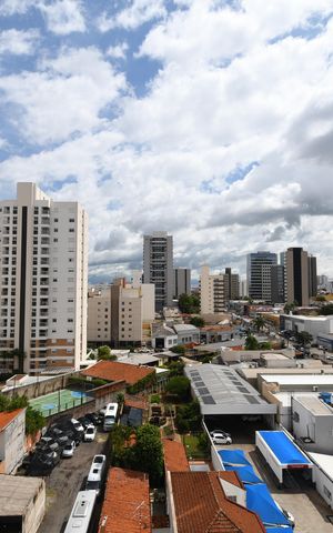 Apartamento à venda com 86m², 2 quartos e 2 vagasQuarto 2 - Vista