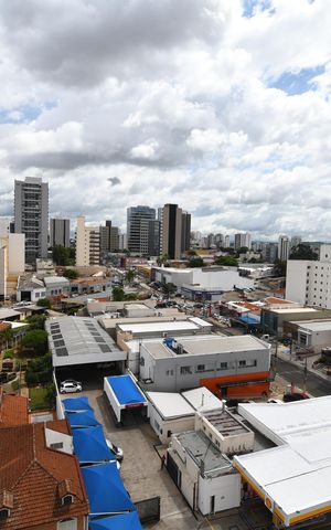 Apartamento à venda com 86m², 2 quartos e 2 vagasSala - Vista