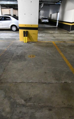 Apartamento à venda com 86m², 2 quartos e 2 vagasGaragem