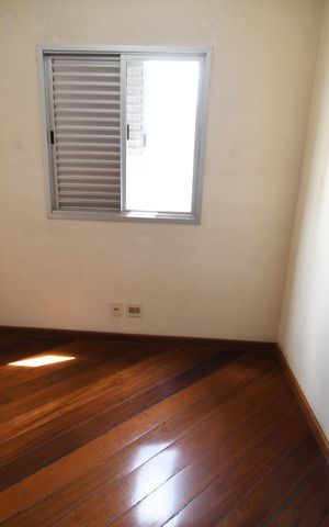 Apartamento à venda com 86m², 2 quartos e 2 vagasQuarto 2