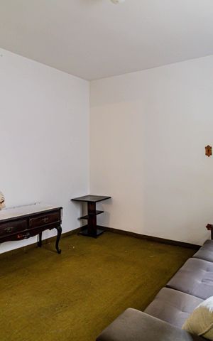 Casa à venda com 180m², 3 quartos e 5 vagasSuíte 03