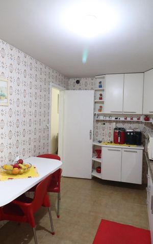 Apartamento à venda com 98m², 3 quartos e 1 vagaCozinha