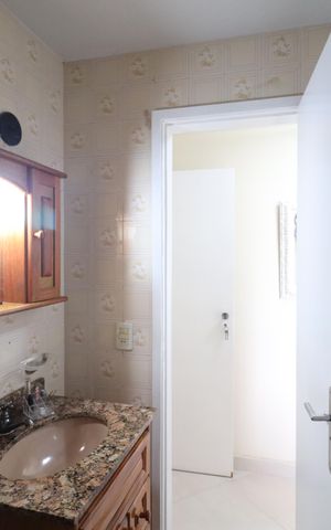 Apartamento à venda com 98m², 3 quartos e 1 vagaBanheiro da Suíte