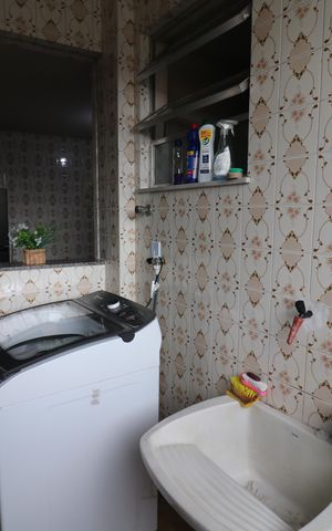 Apartamento à venda com 98m², 3 quartos e 1 vagaÁrea de Serviço