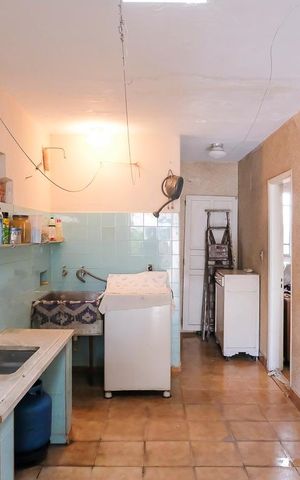 Casa à venda com 288m², 4 quartos e 2 vagasÁrea de serviço