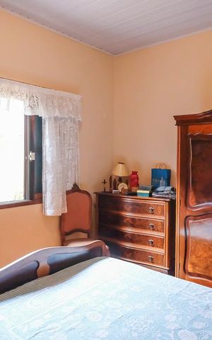 Casa à venda com 288m², 4 quartos e 2 vagasQuarto 1