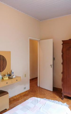 Casa à venda com 288m², 4 quartos e 2 vagasQuarto 2