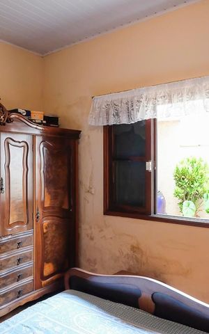 Casa à venda com 288m², 4 quartos e 2 vagasQuarto 1