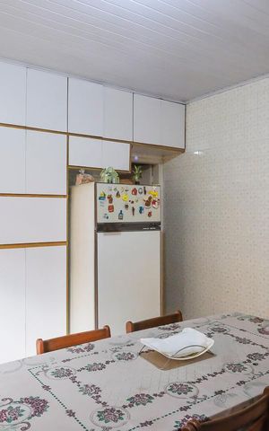 Casa à venda com 288m², 4 quartos e 2 vagasCozinha