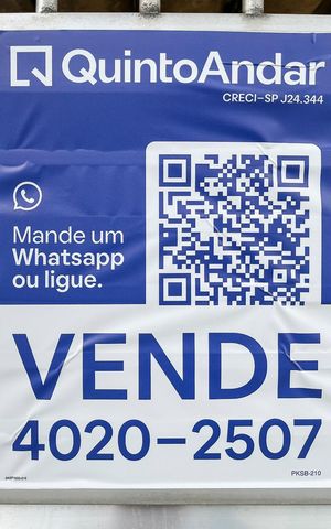 Casa à venda com 288m², 4 quartos e 2 vagasPKSB-210