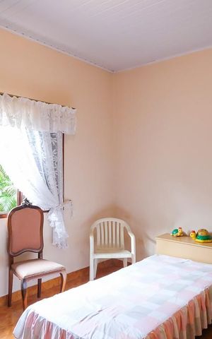 Casa à venda com 288m², 4 quartos e 2 vagasQuarto 2