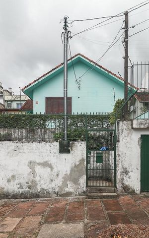 Casa à venda com 150m², 4 quartos e 1 vagaFachada