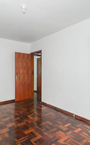 Casa à venda com 150m², 4 quartos e 1 vagaSala