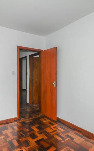 Casa à venda com 150m², 4 quartos e 1 vagaQuarto