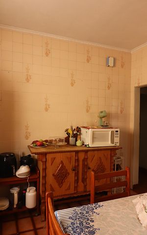 Casa à venda com 500m², 3 quartos e 2 vagasCozinha 