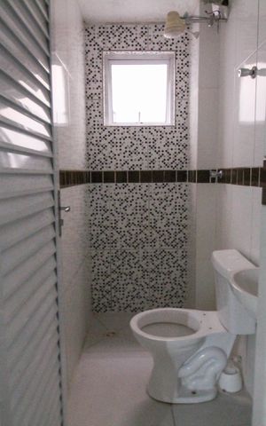 Studio para alugar com 30m², 1 quarto e sem vaga Studio para alugar com 30m², 1 quarto e sem vagaBanheiro