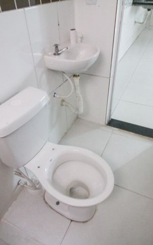 Studio para alugar com 30m², 1 quarto e sem vaga Studio para alugar com 30m², 1 quarto e sem vagaBanheiro