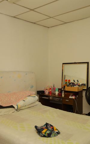 Casa à venda com 150m², 4 quartos e 2 vagasCasa 2 - Quarto 1
