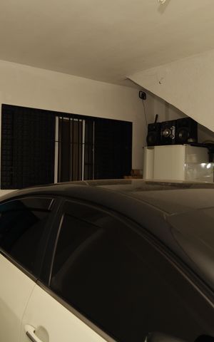 Casa à venda com 150m², 4 quartos e 2 vagasGaragem
