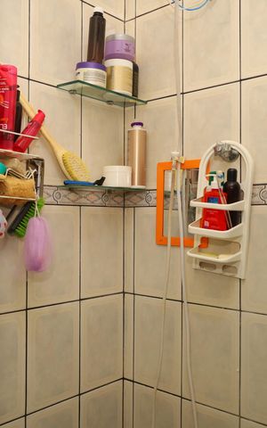 Casa à venda com 150m², 4 quartos e 2 vagasCasa 2 - Banheiro 1