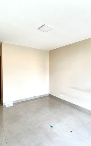 Casa à venda com 120m², 3 quartos e 2 vagas Casa à venda com 120m², 3 quartos e 2 vagasQuarto Suíte 3
