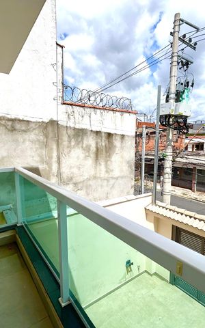 Casa à venda com 120m², 3 quartos e 2 vagas Casa à venda com 120m², 3 quartos e 2 vagasVaranda Quarto Suíte 3