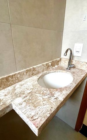 Casa à venda com 120m², 3 quartos e 2 vagas Casa à venda com 120m², 3 quartos e 2 vagasBanheiro da Suíte 1