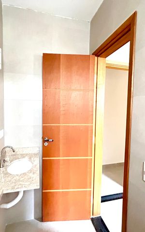 Casa à venda com 120m², 3 quartos e 2 vagas Casa à venda com 120m², 3 quartos e 2 vagasBanheiro da Suíte 2