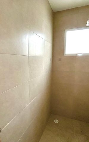 Casa à venda com 120m², 3 quartos e 2 vagas Casa à venda com 120m², 3 quartos e 2 vagasBanheiro da Suíte 3