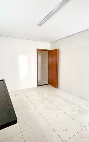 Casa à venda com 120m², 3 quartos e 2 vagas Casa à venda com 120m², 3 quartos e 2 vagasCozinha