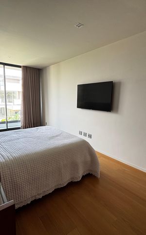 Casa de condomínio à venda com 1500m², 5 quartos e 3 vagas Casa de condomínio à venda com 1500m², 5 quartos e 3 vagasSuíte 2