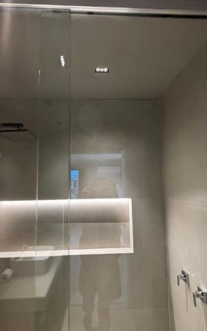 Casa de condomínio à venda com 1500m², 5 quartos e 3 vagas Casa de condomínio à venda com 1500m², 5 quartos e 3 vagasBanheiro 3 andar