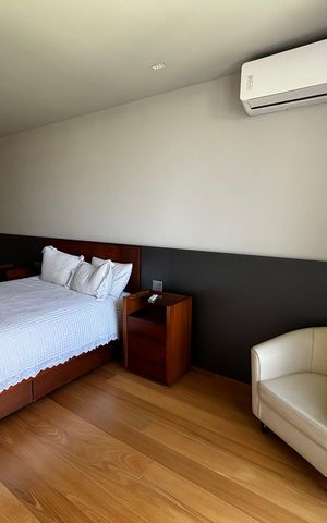 Casa de condomínio à venda com 1500m², 5 quartos e 3 vagas Casa de condomínio à venda com 1500m², 5 quartos e 3 vagasSuíte 2