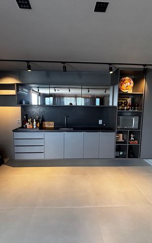 Casa de condomínio à venda com 1500m², 5 quartos e 3 vagas Casa de condomínio à venda com 1500m², 5 quartos e 3 vagasSalão de jogos