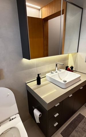 Casa de condomínio à venda com 1500m², 5 quartos e 3 vagas Casa de condomínio à venda com 1500m², 5 quartos e 3 vagasBanheiro da Suíte 3